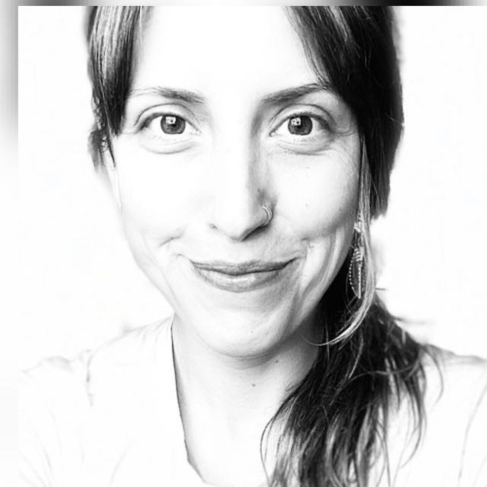 Meet your Posher, Adrienne